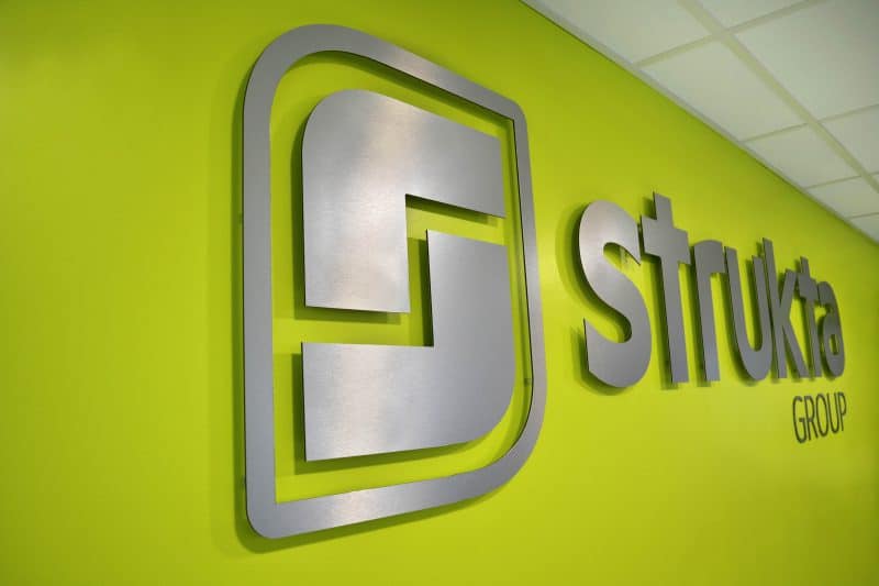 strukta office logo